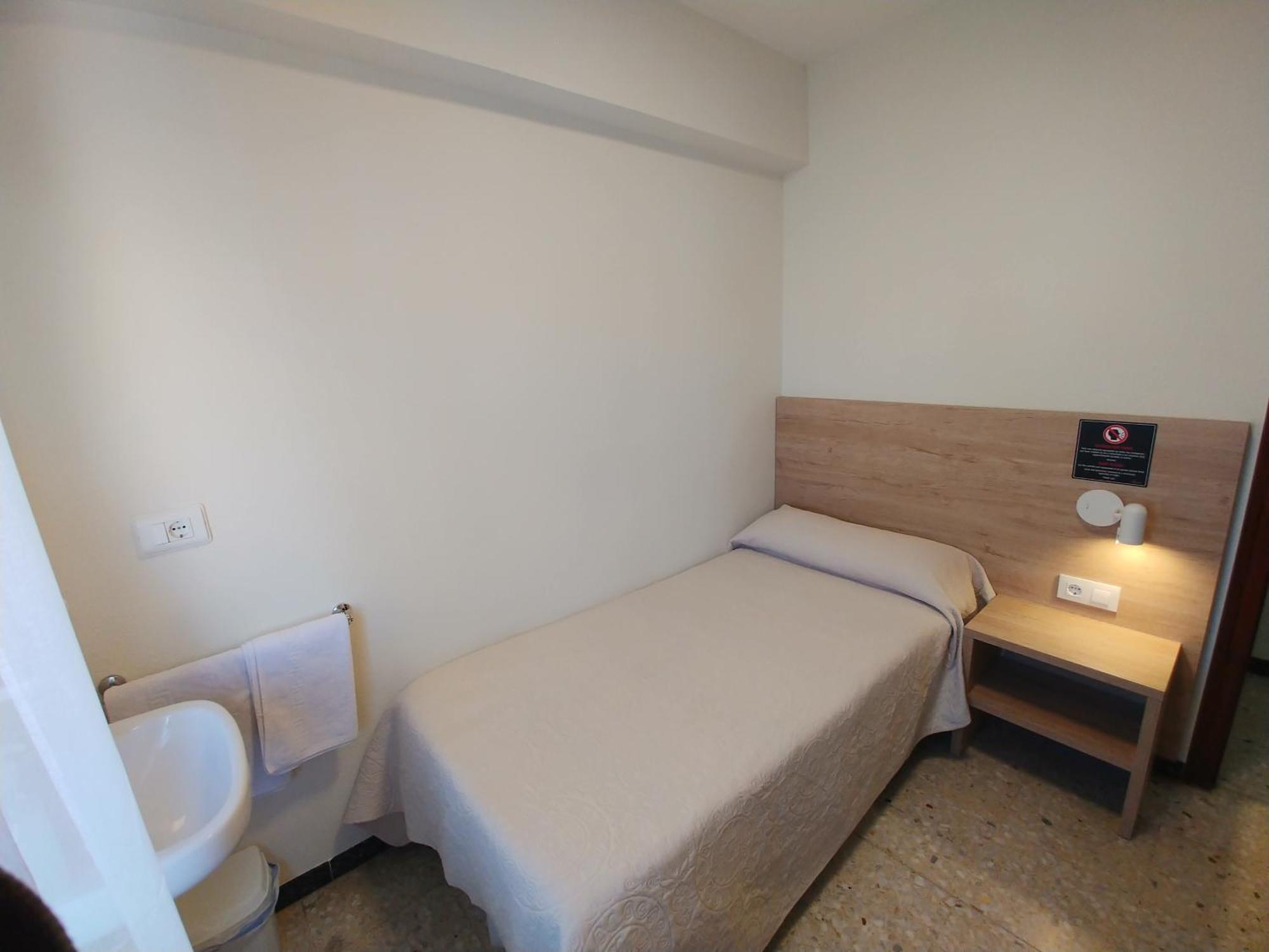 Pension Belmonte II Benicarlo Bagian luar foto