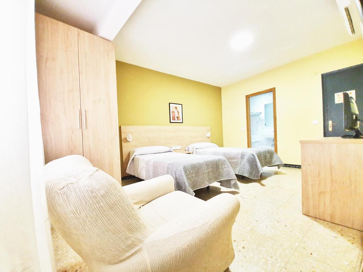 Pension Belmonte II Benicarlo Bagian luar foto